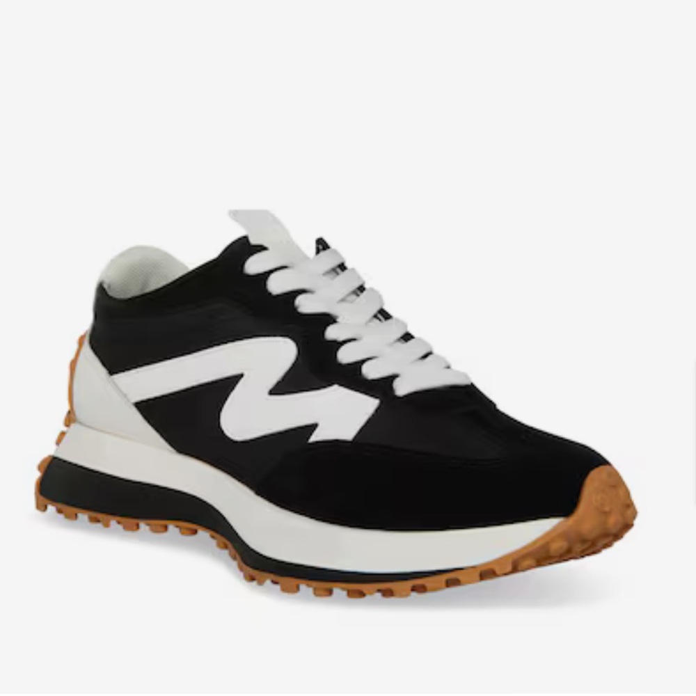 Steve Madden Campo Retro Jogger Sneaker - Women's